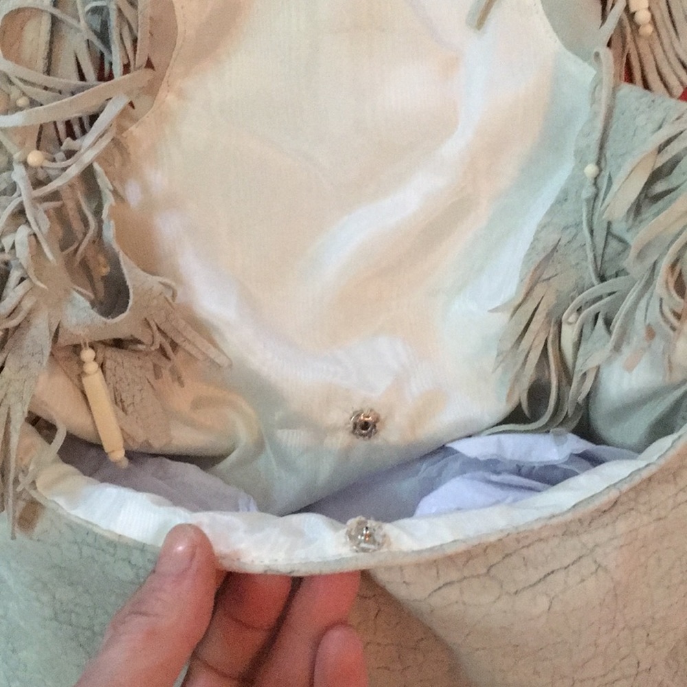 Hand made, vintage lamb skin leather fringe bag. - Picture 5 of 7